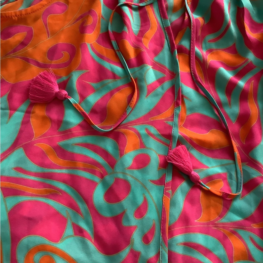 (NWT)Rose & Olive Sleeveless Printed Halter Top in Pink, Orange & Teal - Picture 3 of 3